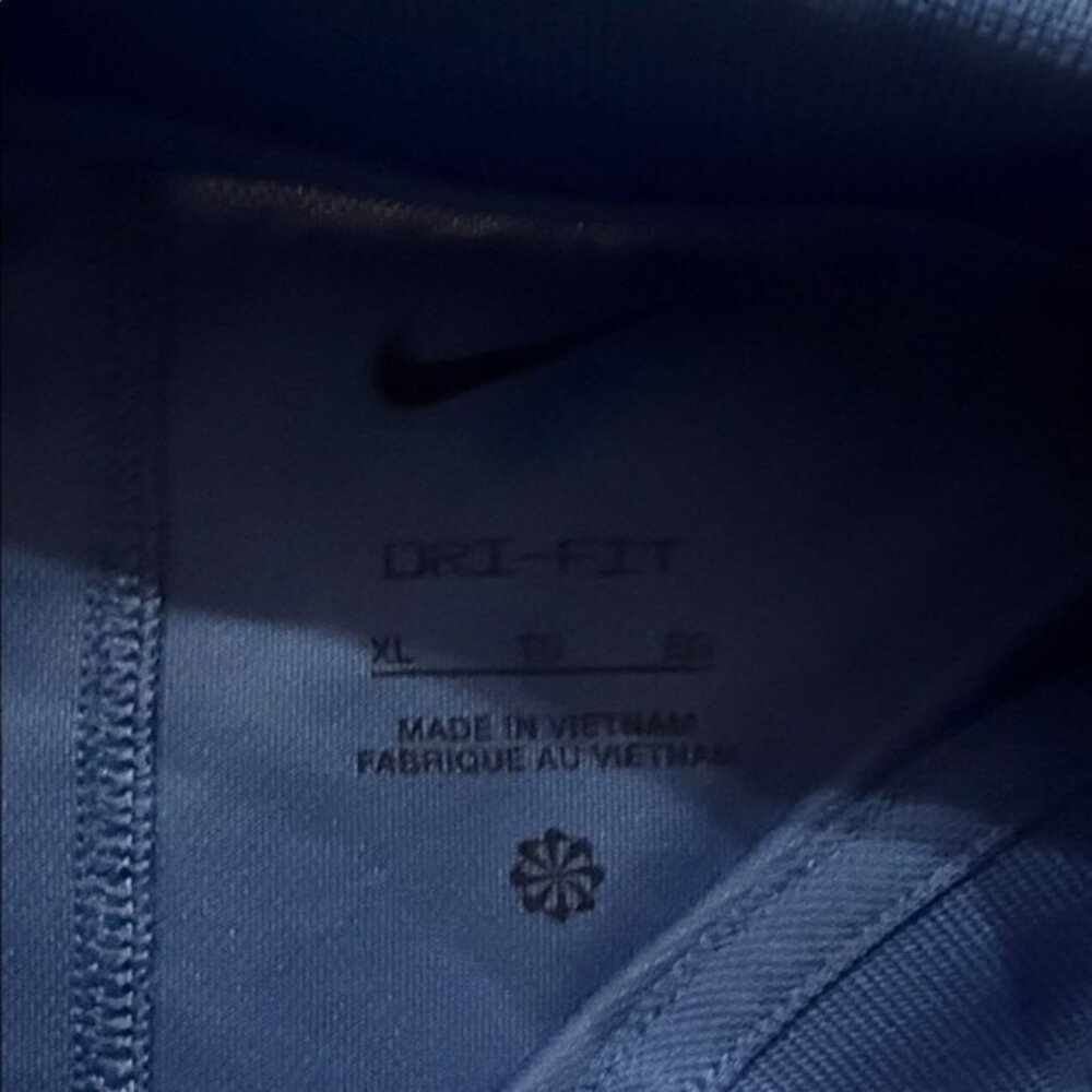 NWT Nike Women's Royal Blue Golf Polo - Athletic Wear - Golf Pro - Size XL - Picture 3 of 5